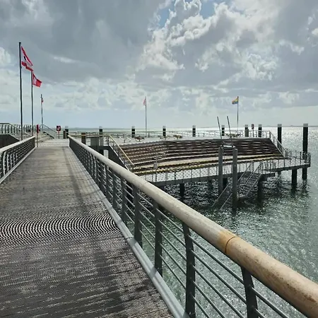In Wyk Near & Promenade, Cleaning Included *